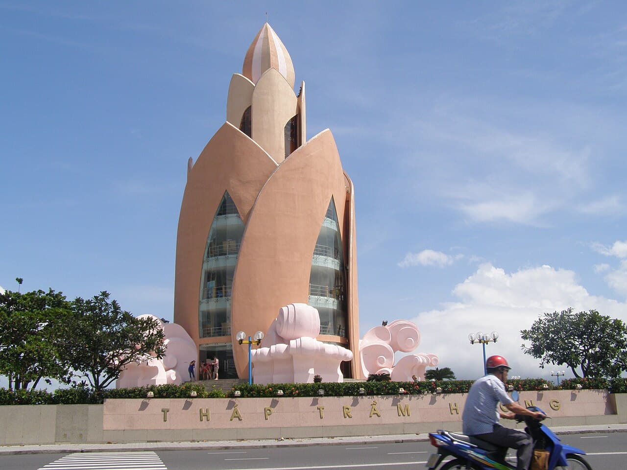 Tram Huong Tower on the Nha Trang seafront, shaped like a lotus bud