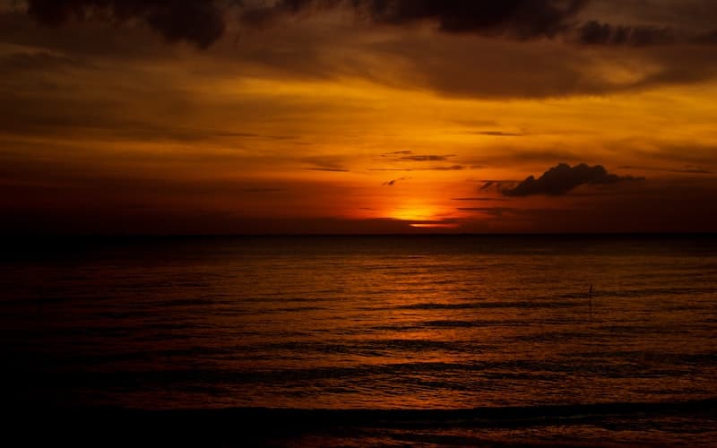 Пляж Фукуока на закате — тропический остров Вьетнама